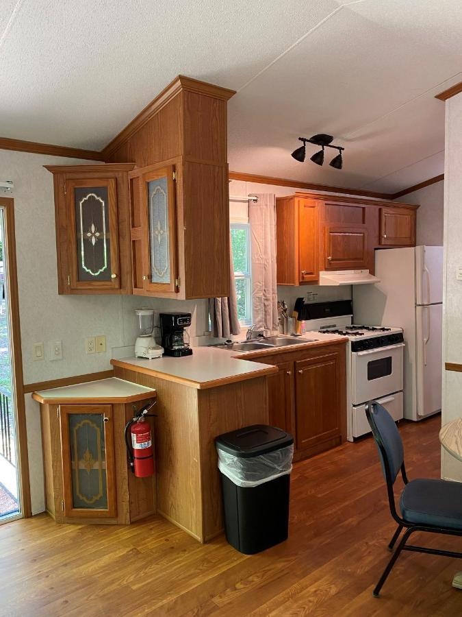 The Vintage Rv'S At Wilderness Presidential Camp Resort By Tripforth Spotsylvania Екстериор снимка