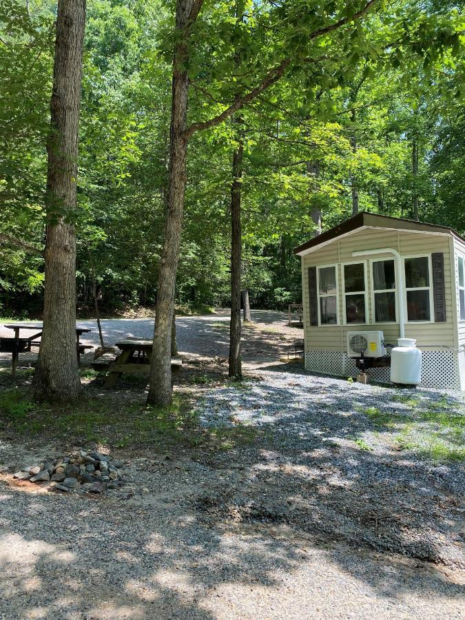 The Vintage Rv'S At Wilderness Presidential Camp Resort By Tripforth Spotsylvania Екстериор снимка